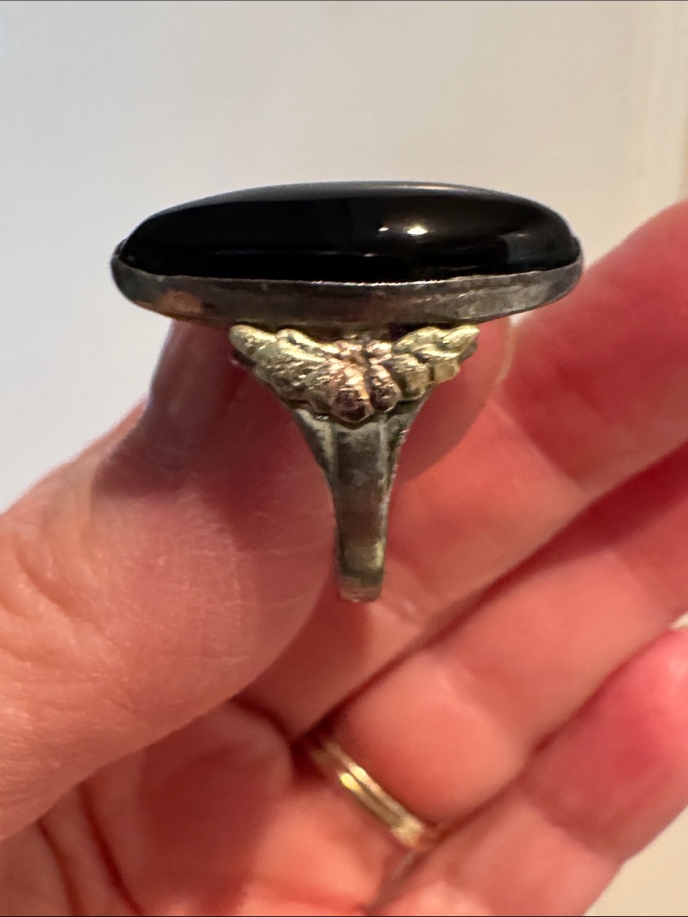Black Hills Gold + 925 ring. Size 7. Vintage. - Picture 3 of 5